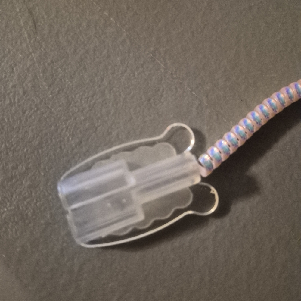 Hello Kitty Charger Protector Set - Picture 4 of 4